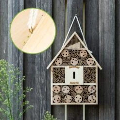 Insektenhotel Mit Spitzdach Aufhängung Ganzjährig Bewohnbar Holz -Gartenmöbel 10038022 yy 0003 logo