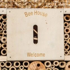 Insektenhotel Mit Flachdach Aufhängung Ganzjährig Bewohnbar Holz 11 Insektenhotel Mit Flachdach Aufhängung Ganzjährig Bewohnbar Holz -Gartenmöbel 10038031 yy 0005 logo