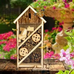 Insektenhotel Mit Schmalem Spitzdach Aufhängung Ganzjährig Bewohnbar Holz 12 Insektenhotel Mit Schmalem Spitzdach Aufhängung Ganzjährig Bewohnbar Holz -Gartenmöbel 10038093 yy 0006 logo